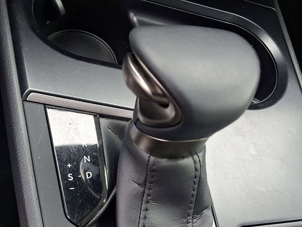 Used 2023 Lexus UX 250h AWD w/ Accessory Package (Z1) image 16