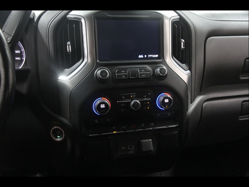 Used 2022 Chevrolet Silverado 1500 LT AWD/4WD image 10