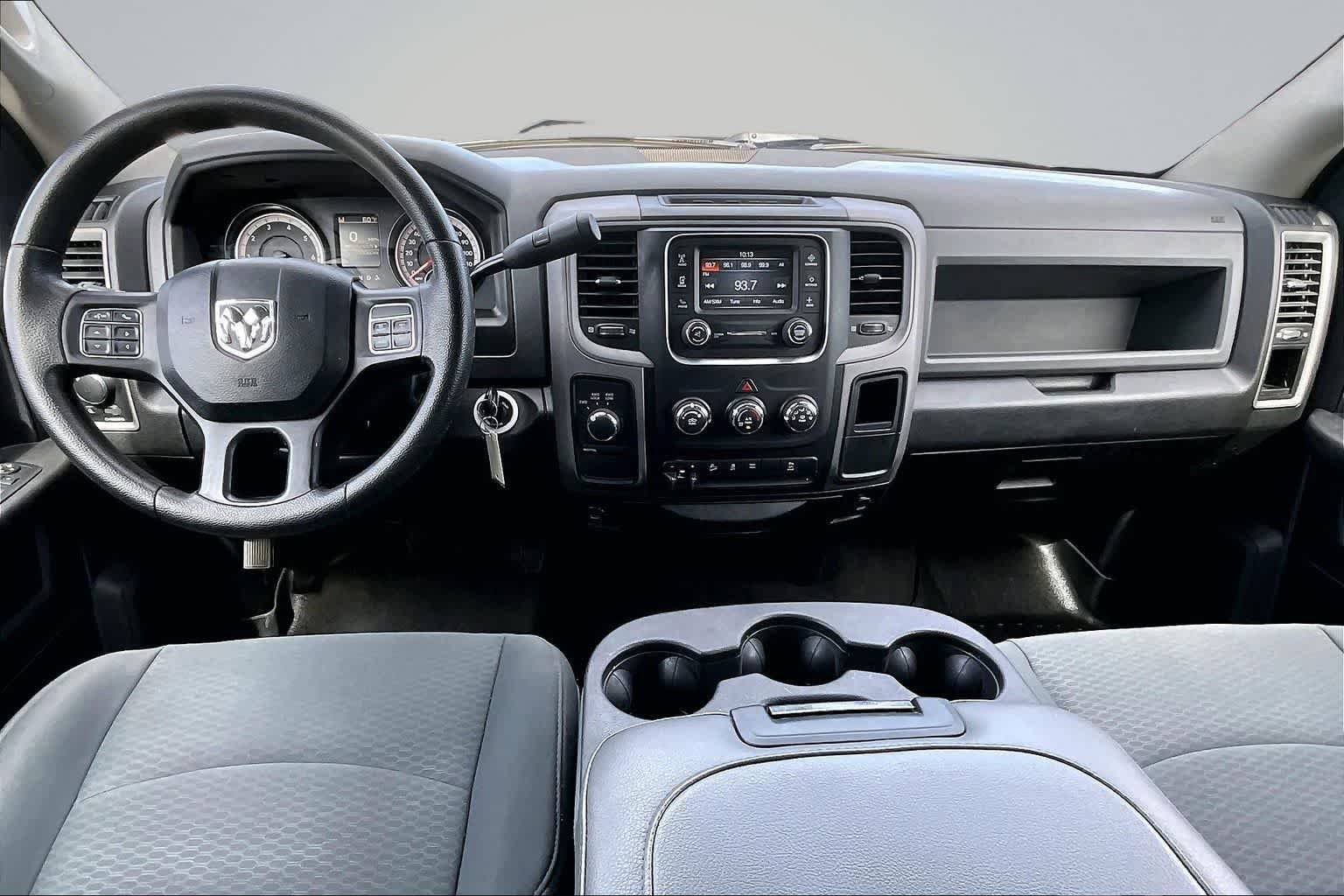 Used 2017 RAM 2500 Tradesman w/ Chrome Appearance Group AWD/4WD image 10
