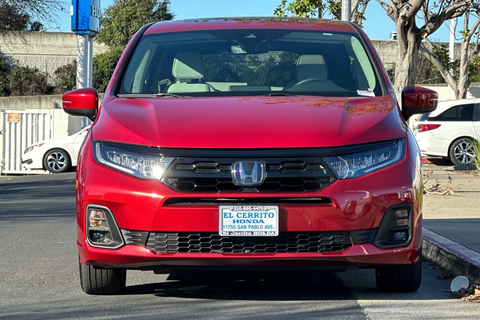 Used 2025 Honda Odyssey Touring image 8