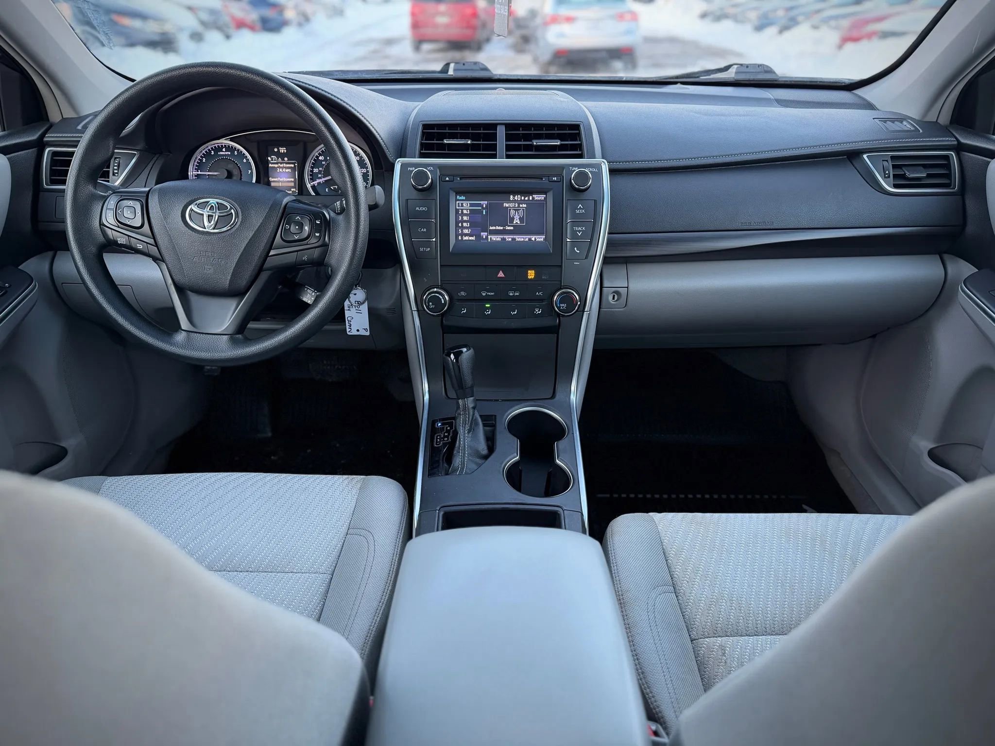 Used 2017 Toyota Camry LE image 9