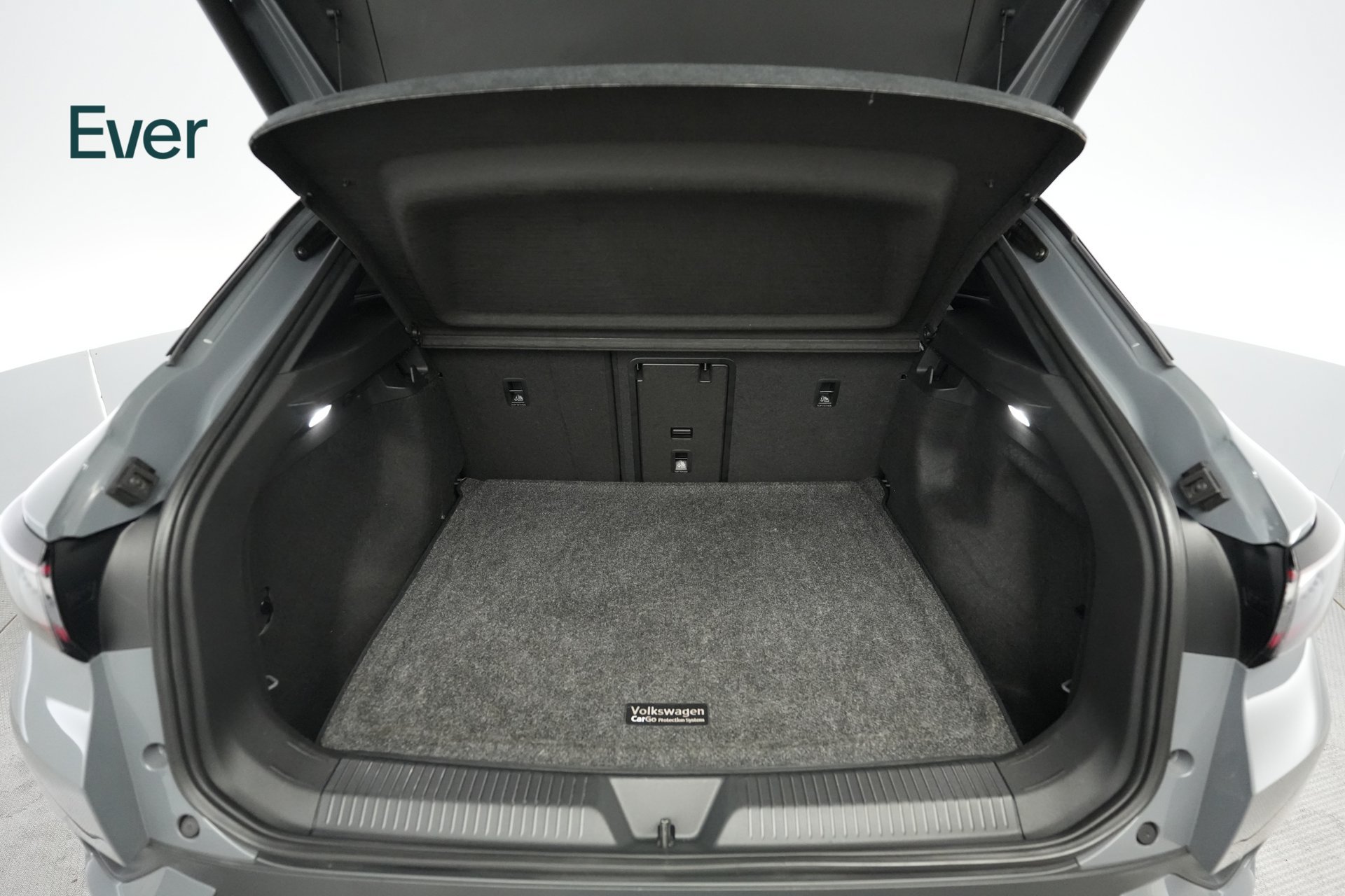 Used 2023 Volkswagen ID.4 S RWD image 8