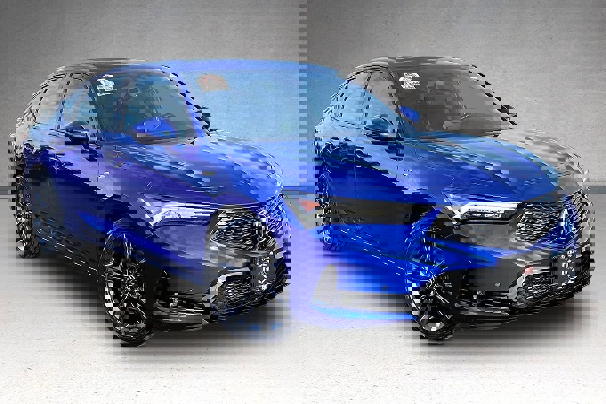 Used 2023 Acura Integra A-Spec image 2