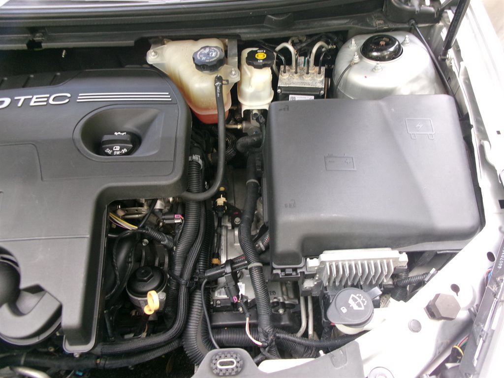 Used 2009 Saturn Aura XR image 35