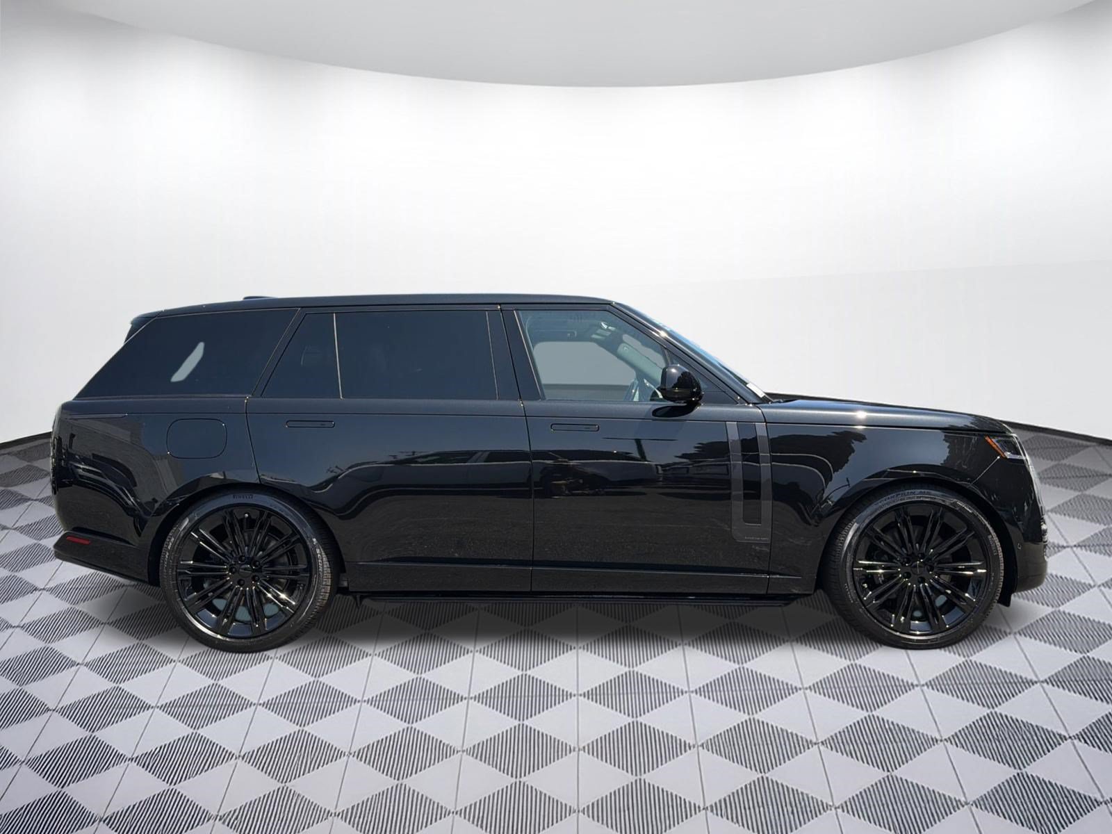 New 2026 Land Rover Range Rover Long Wheelbase Autobiography AWD/4WD image 8