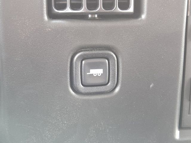 New 2026 Chevrolet Express 2500 w/ Driver Convenience Package RWD image 5