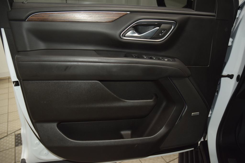 Used 2023 Chevrolet Tahoe High Country AWD/4WD image 47