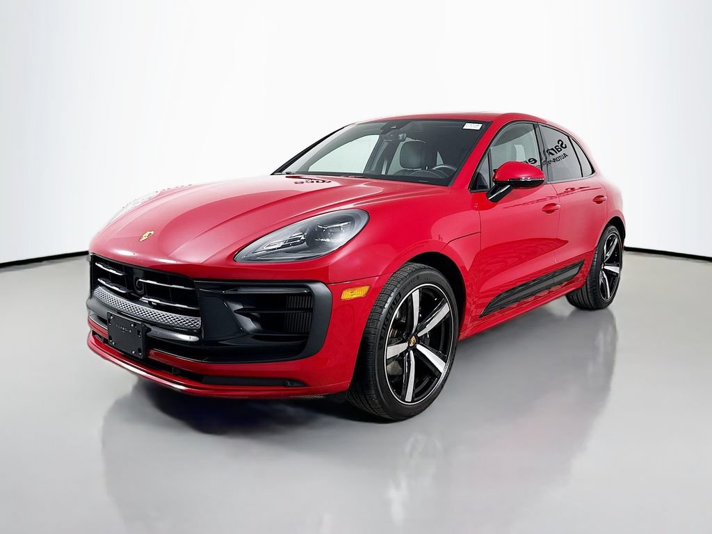Used 2025 Porsche Macan S AWD/4WD image 3