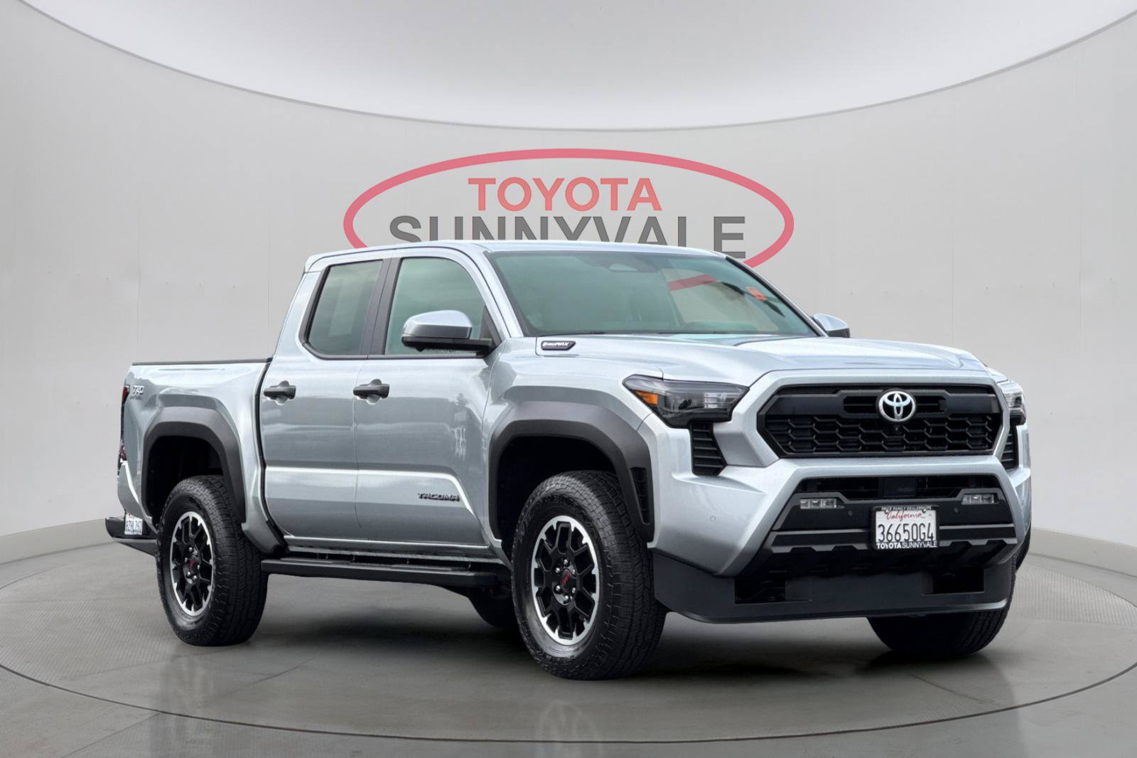 Certified 2025 Toyota Tacoma TRD Off-Road AWD/4WD image 11
