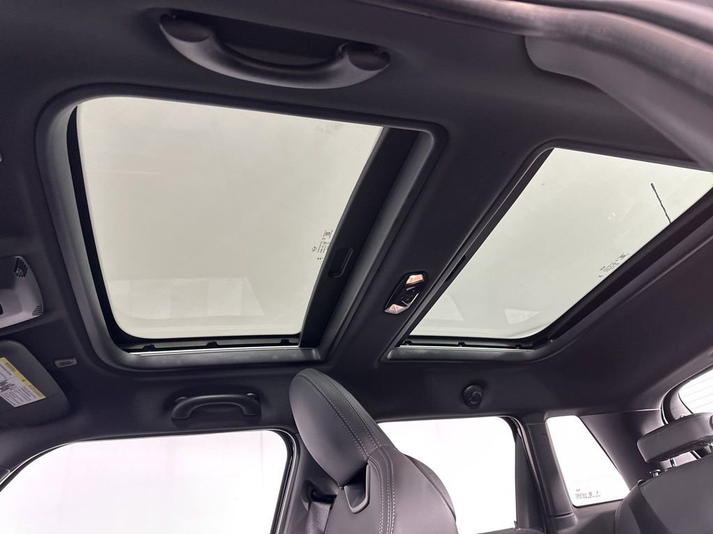 New 2026 MINI Cooper S image 23