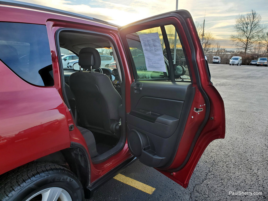 Used 2015 Jeep Compass Sport w/ Power Value Group image 34