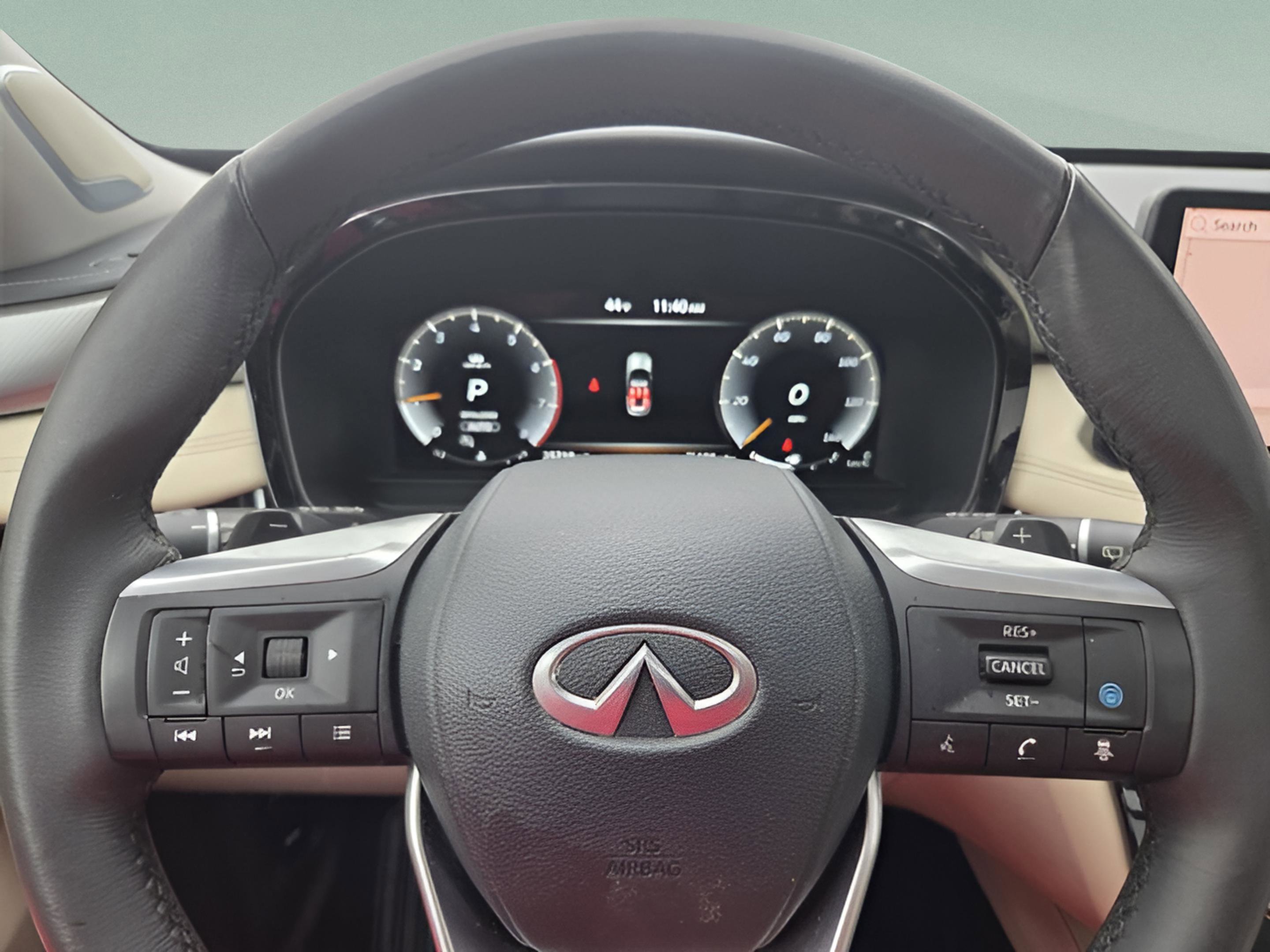 Used 2025 INFINITI QX60 Luxe w/ Vision Package image 25