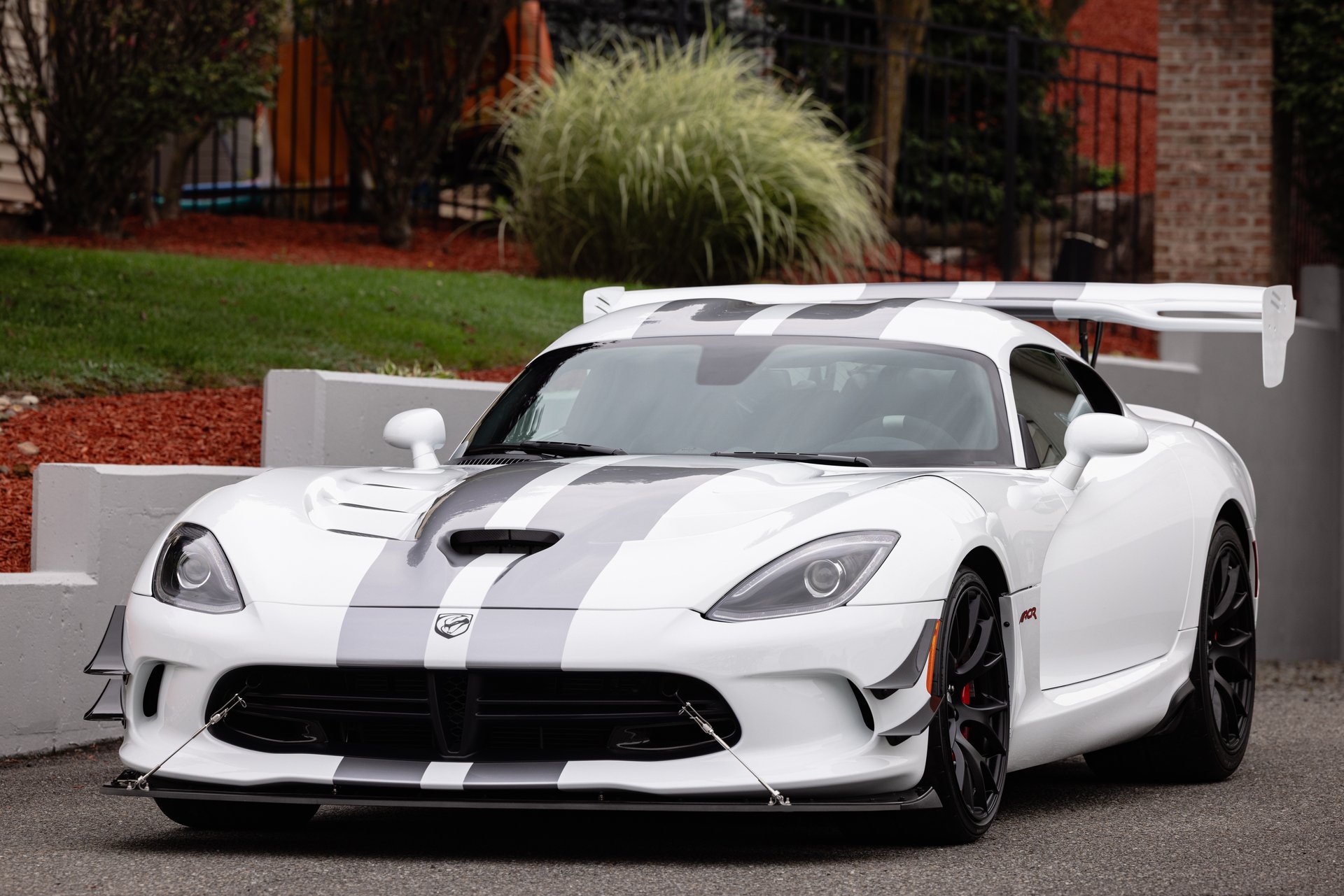 Used 2017 Dodge Viper ACR w/ Extreme Aero Package RWD image 16