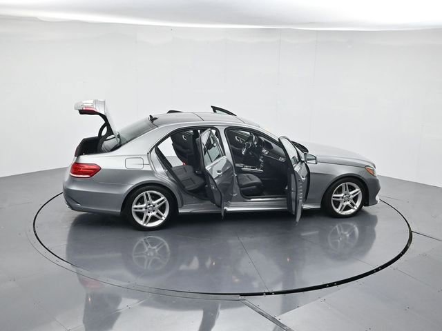 Used 2014 Mercedes-Benz E 350 4MATIC Sedan image 45