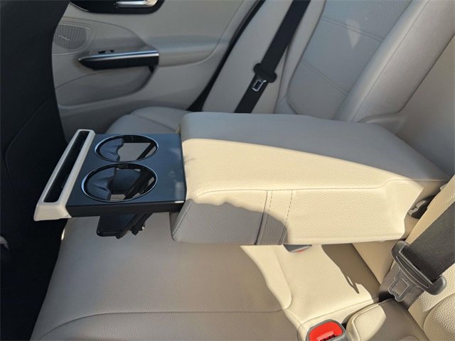 Used 2022 Mercedes-Benz C 300 4MATIC Sedan image 32
