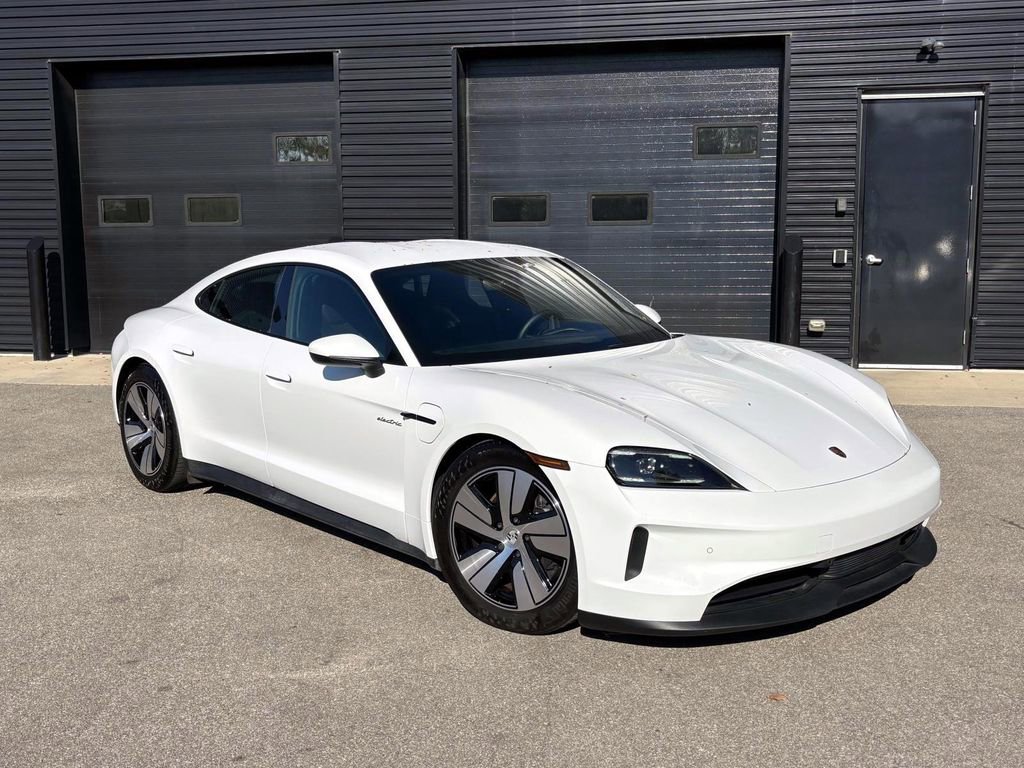 Certified 2025 Porsche Taycan image 12