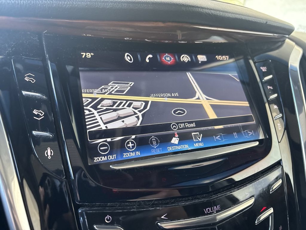 Used 2016 Cadillac Escalade Luxury AWD/4WD image 14