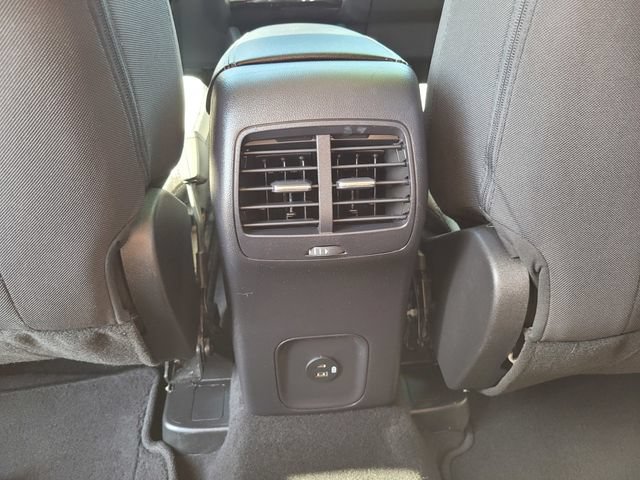 Used 2022 Ford Escape SE w/ Convenience Package FWD image 17