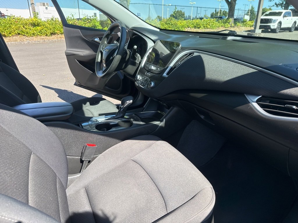Used 2023 Chevrolet Malibu LT image 33