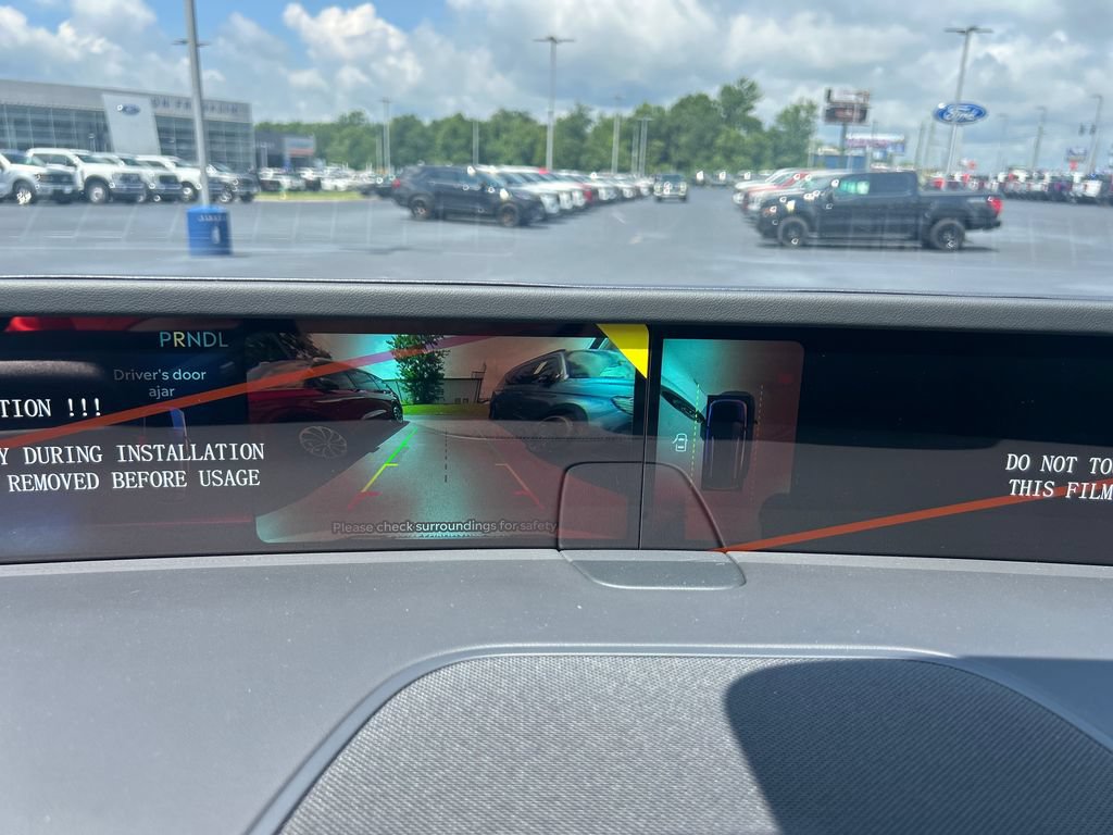 New 2026 Lincoln Nautilus Premier w/ Equipment Group 102A AWD/4WD image 18