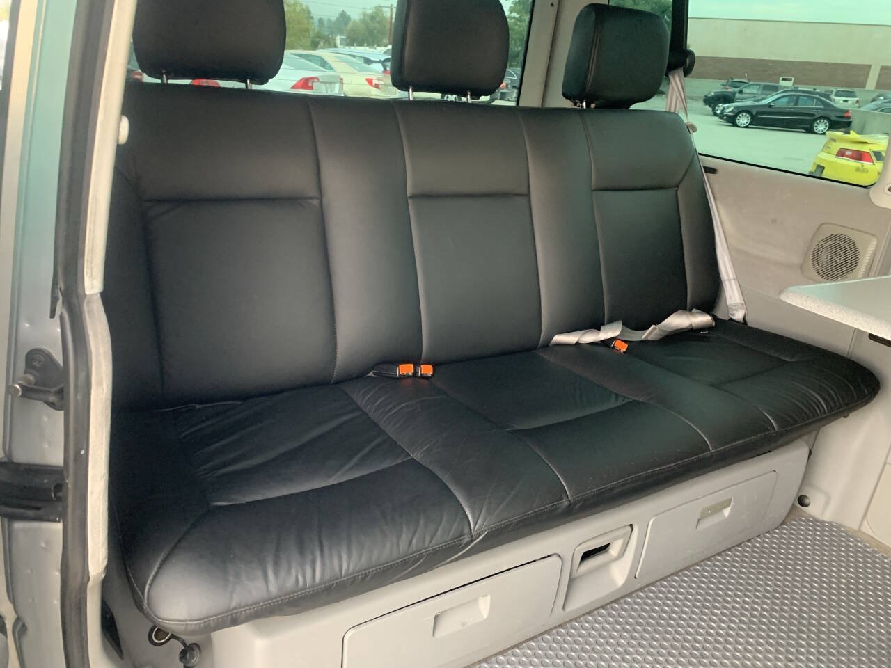 Used 2003 Volkswagen Eurovan MV FWD image 21