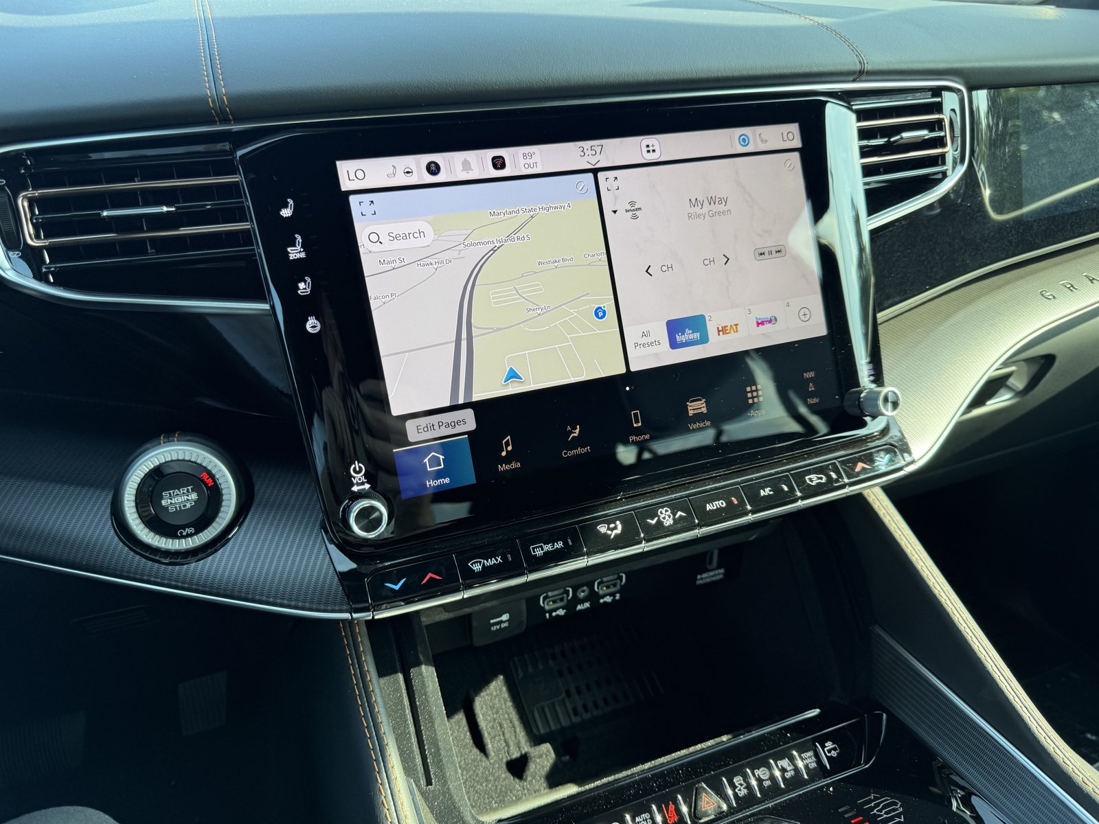 New 2026 Jeep Grand Wagoneer Summit AWD/4WD image 24
