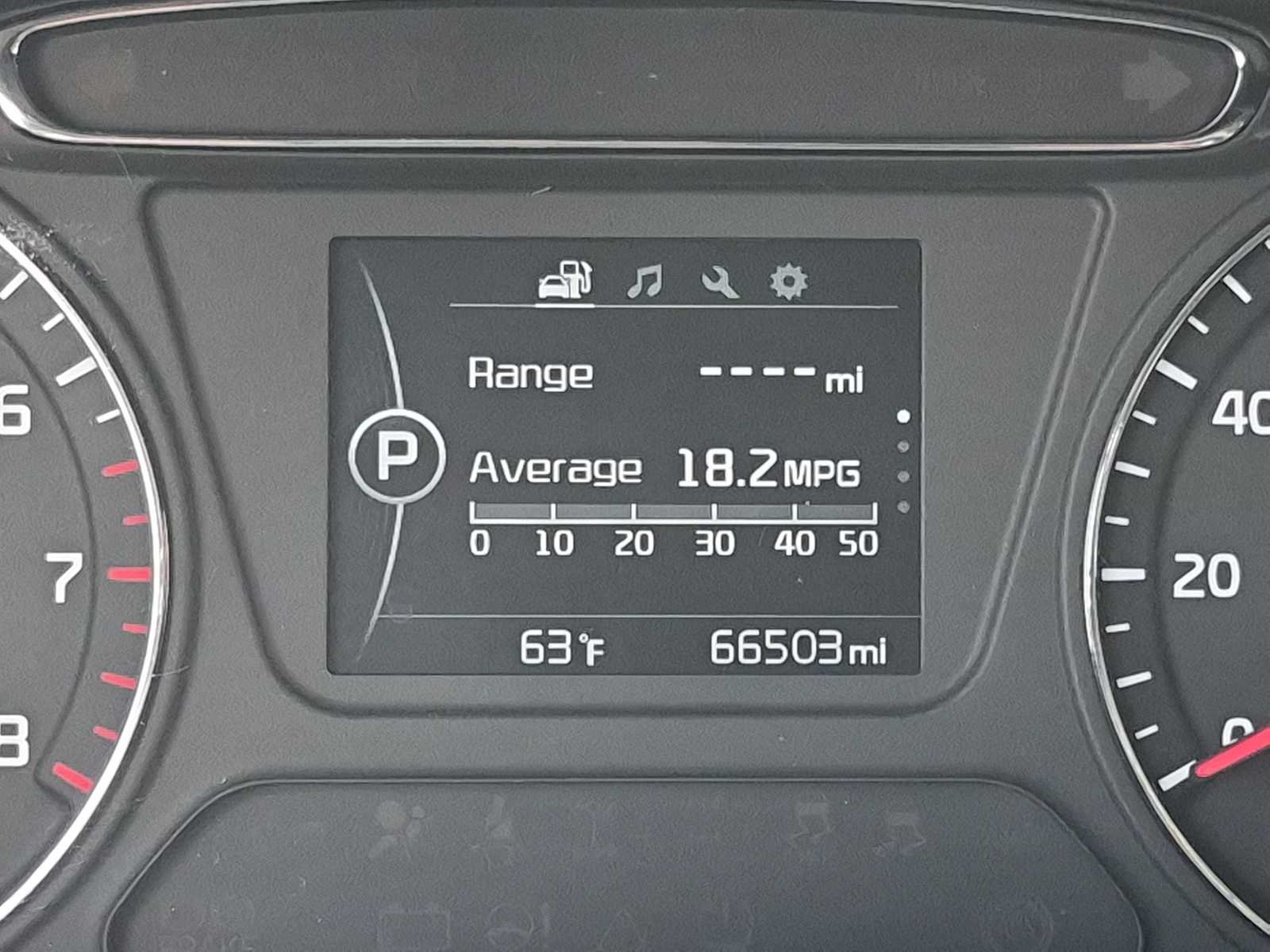 Used 2018 Kia Sorento FWD V6 image 29