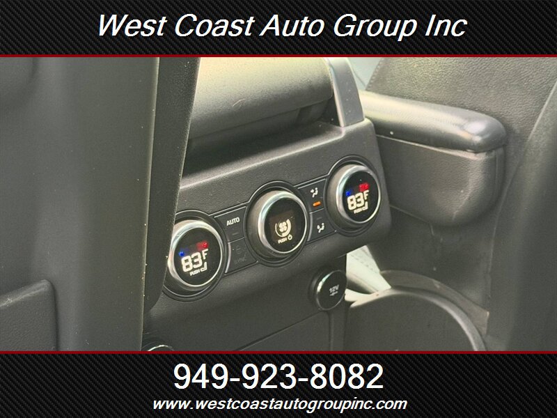 Used 2020 Land Rover Discovery Landmark AWD/4WD image 25