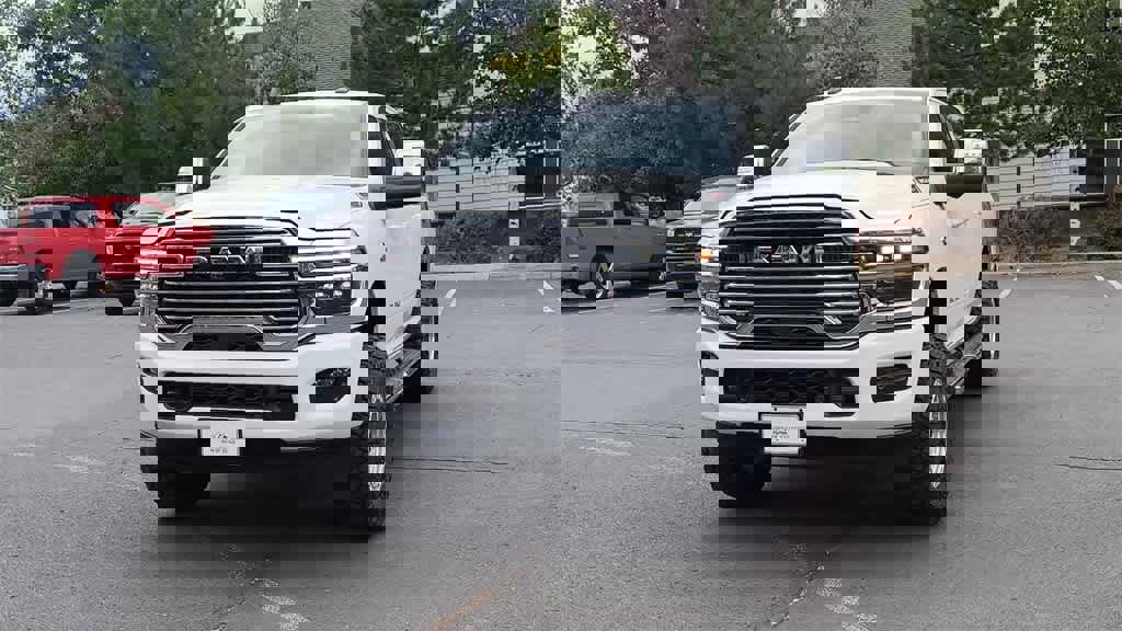 New 2026 RAM 3500 Laramie w/ Towing Technology Group image 4