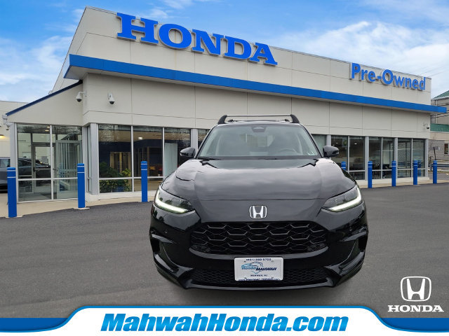 Used 2024 Honda HR-V EX-L image 2