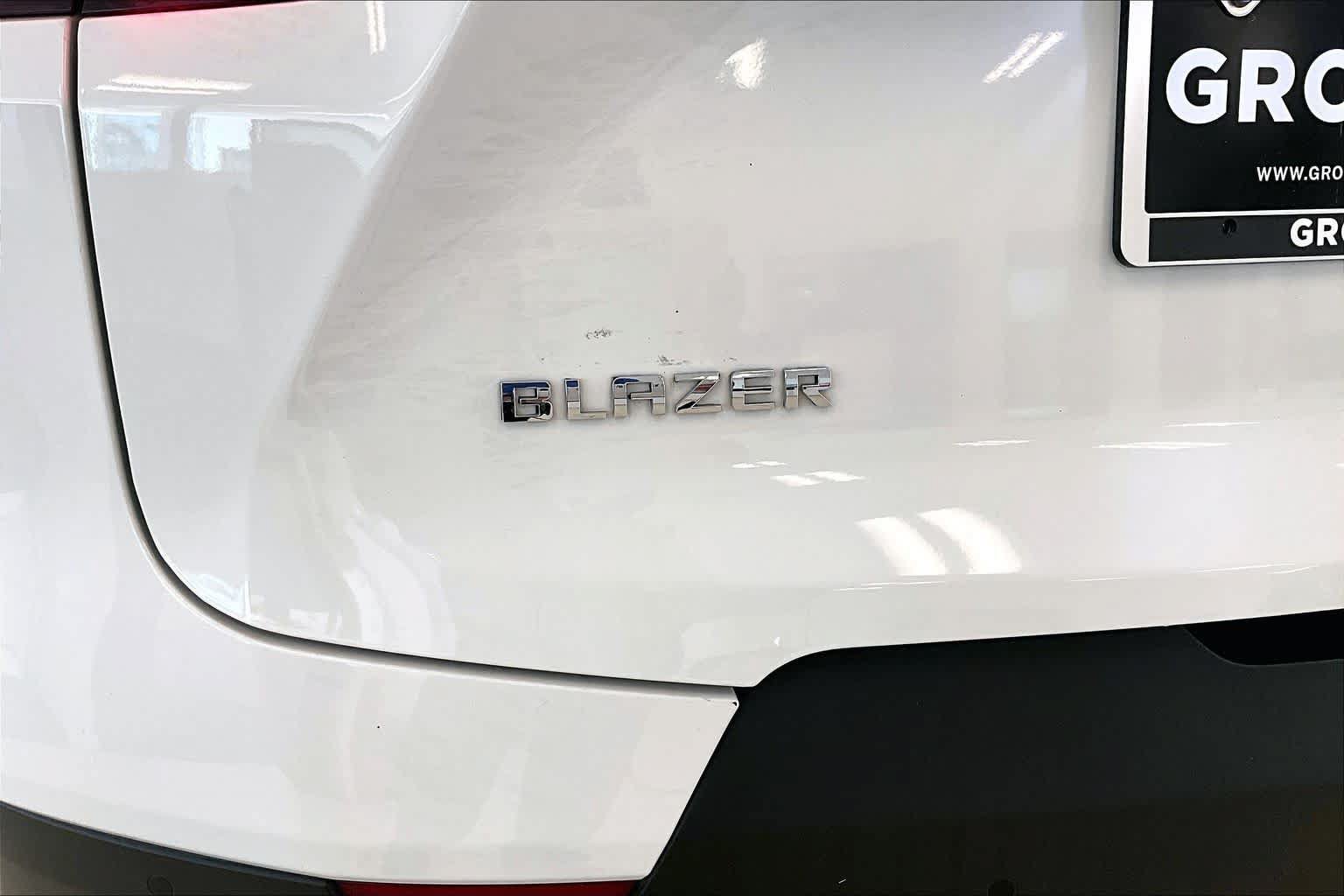 Used 2022 Chevrolet Blazer LT FWD image 28