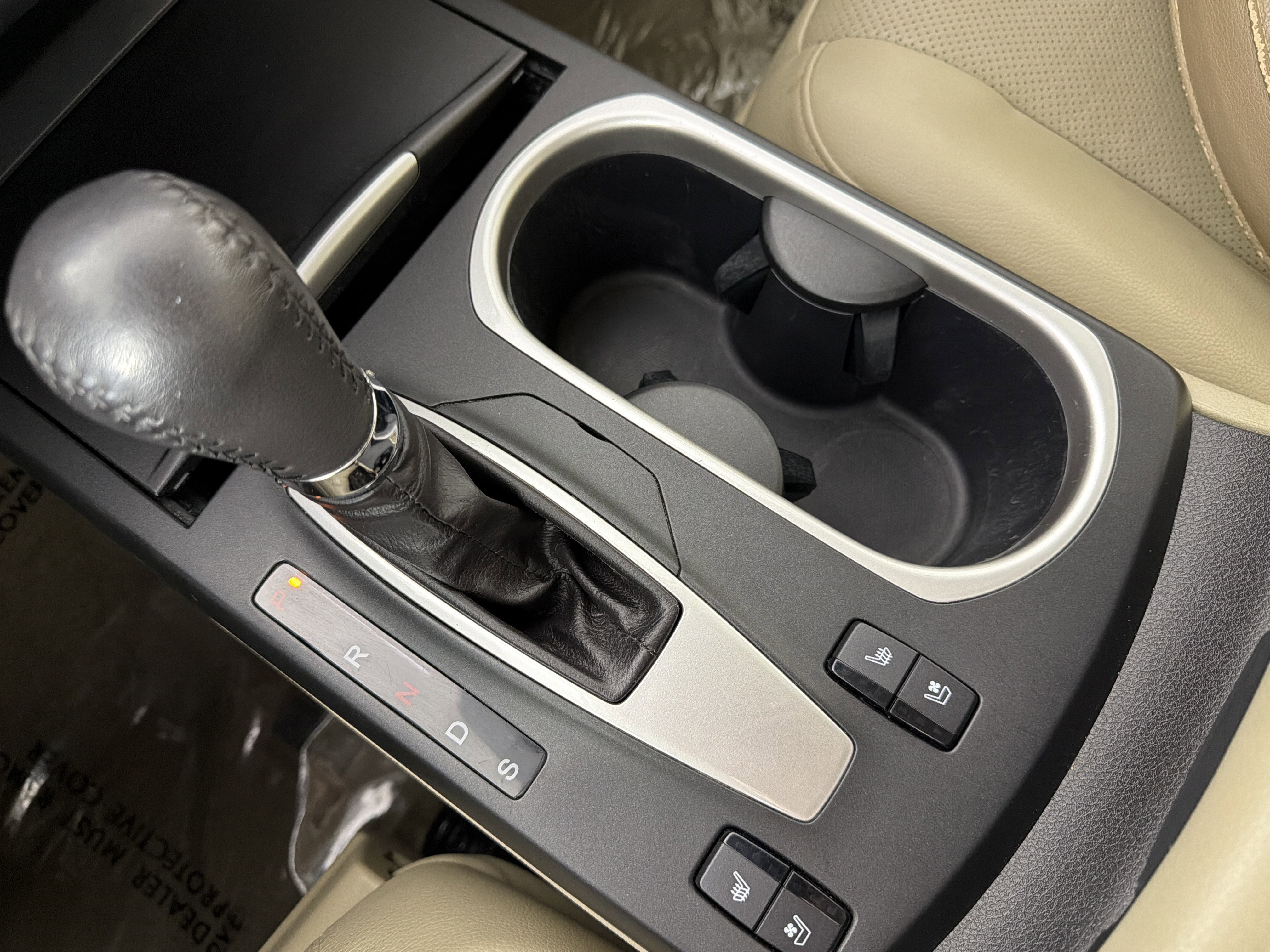 Used 2017 Acura RDX AWD w/ Advance Package image 16