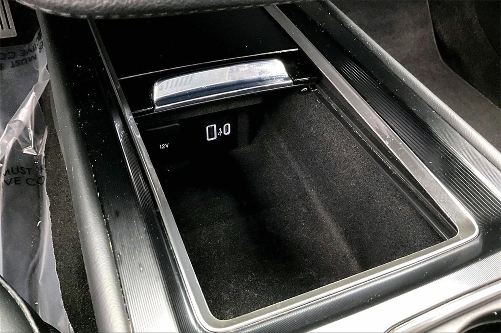 Used 2022 Lincoln Corsair AWD w/ Equipment Group 101A image 32