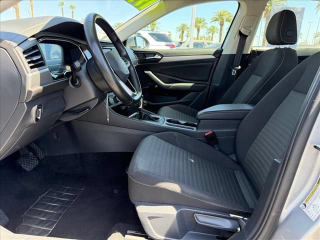 Used 2024 Volkswagen Jetta S FWD image 6