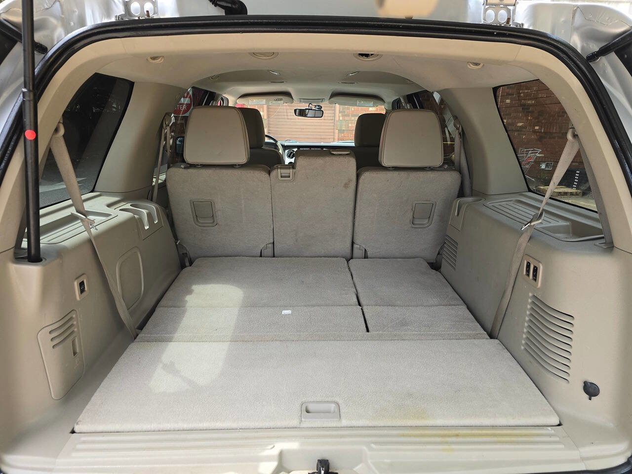 Used 2013 Ford Expedition Limited RWD image 36