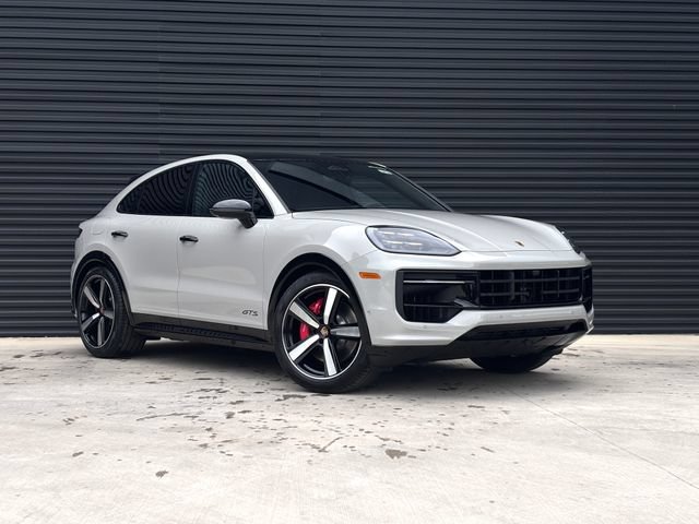 New 2026 Porsche Cayenne GTS AWD/4WD image 9