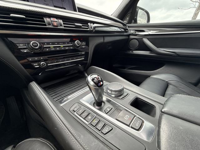 Used 2018 BMW X5 M image 20