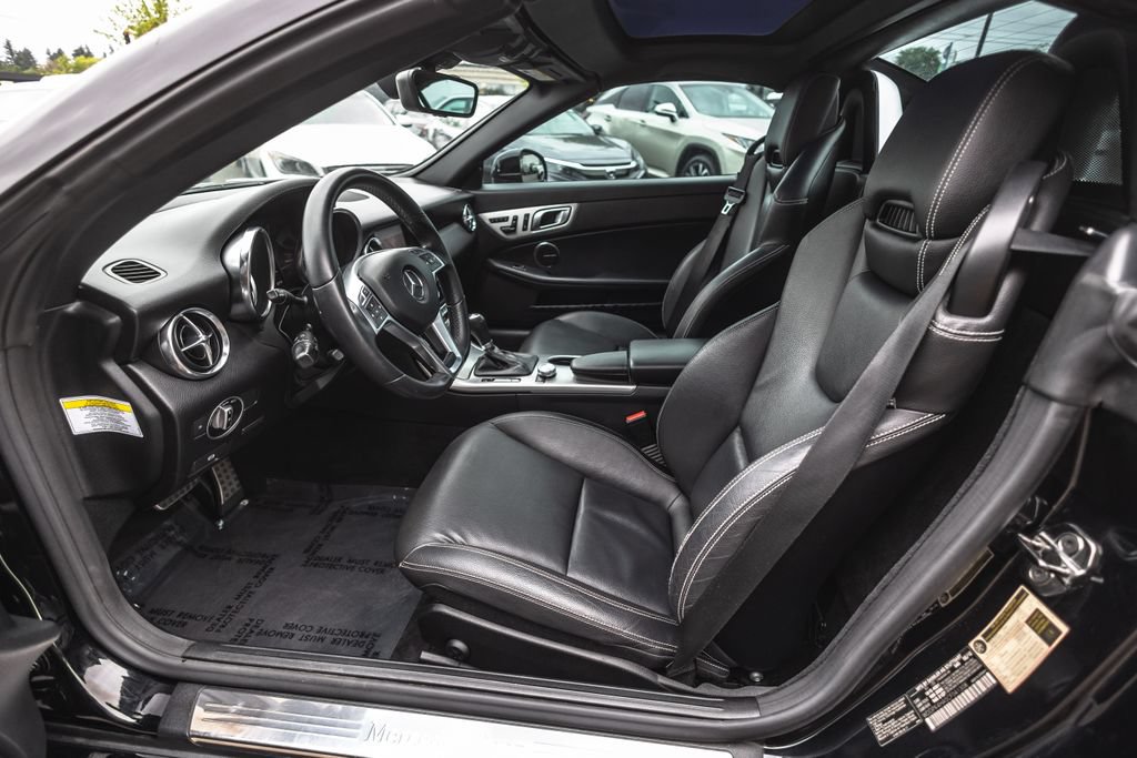 Used 2012 Mercedes-Benz SLK 250 image 11