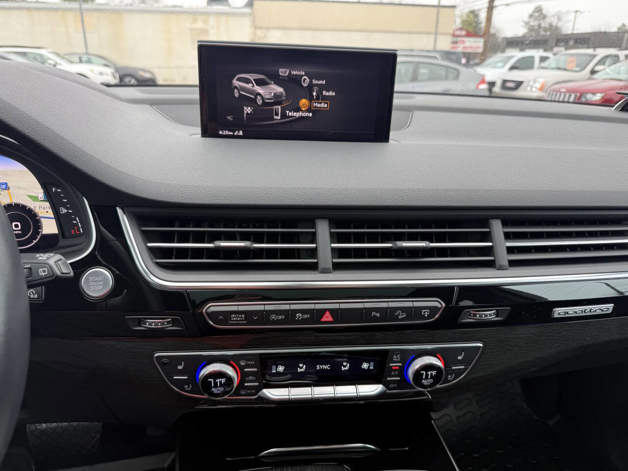 Used 2017 Audi Q7 3.0T Prestige image 28