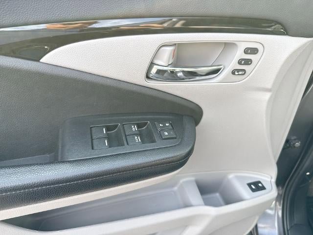 Used 2019 Honda Pilot Touring image 24