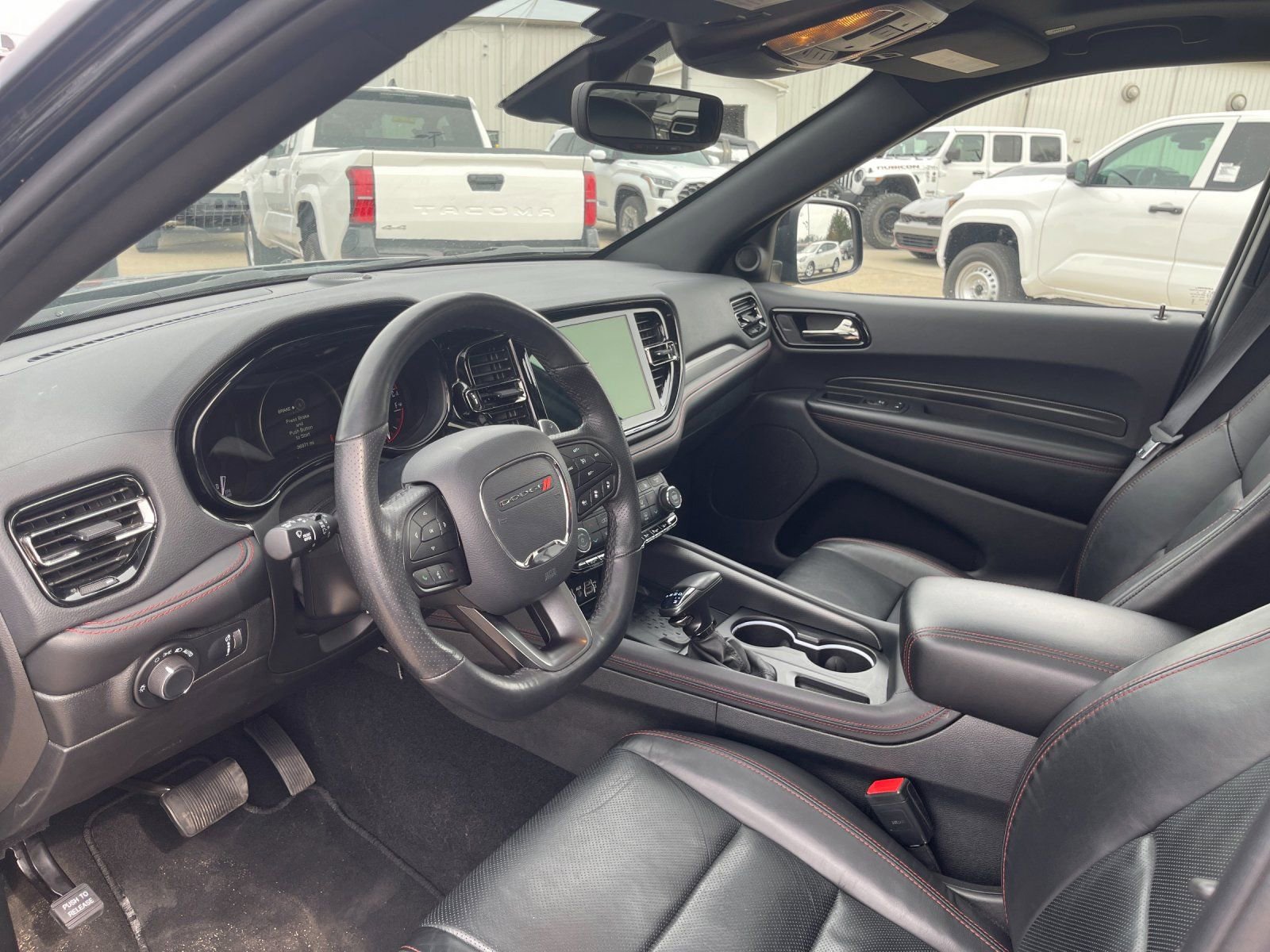 Used 2025 Dodge Durango GT image 10