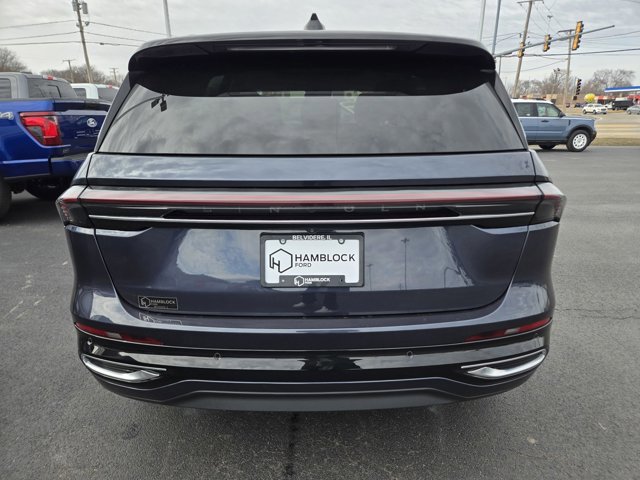 Used 2024 Lincoln Nautilus Reserve w/ Equipment Group 202A image 6