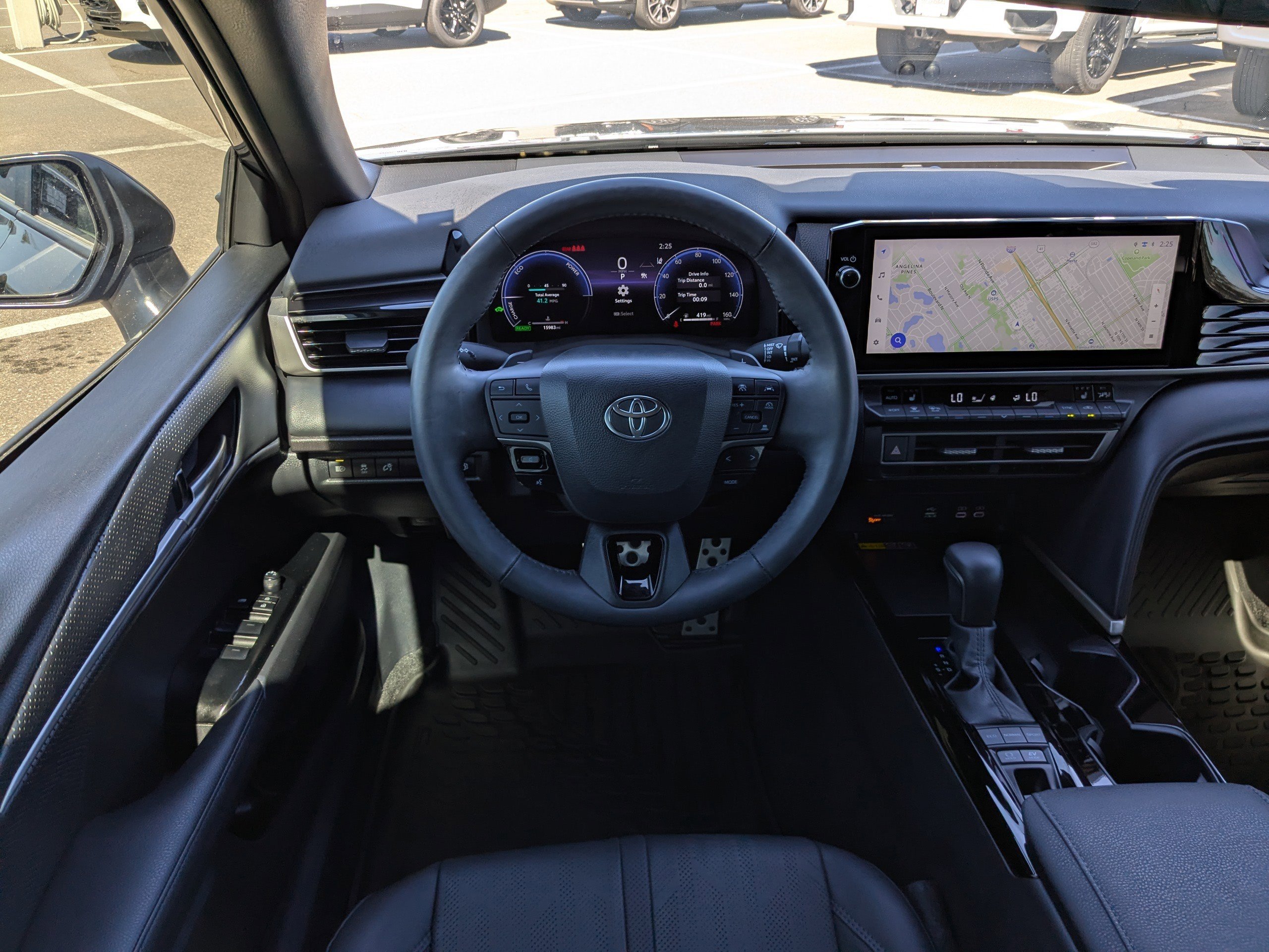 Used 2025 Toyota Camry XSE image 14