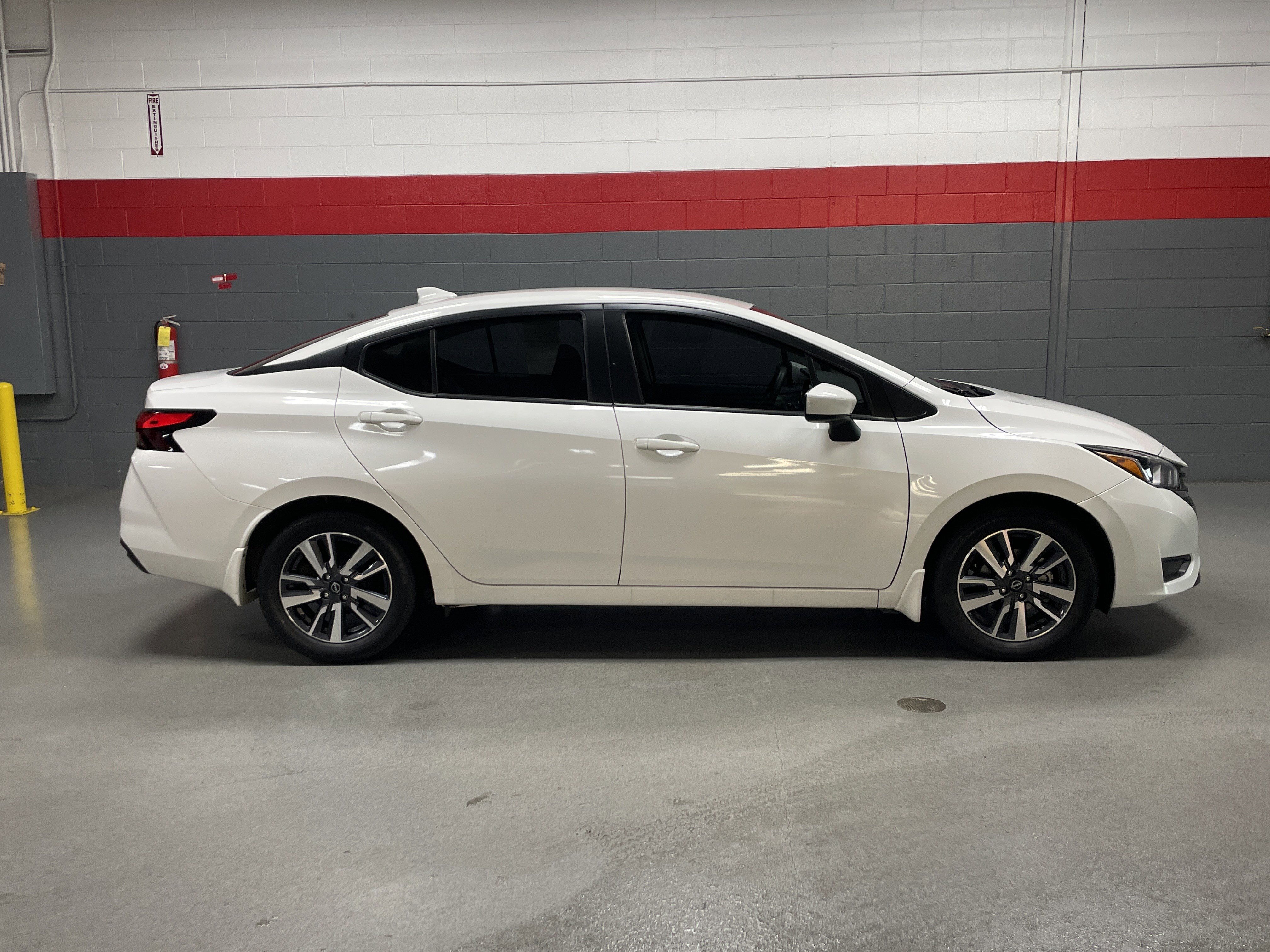 Used 2024 Nissan Versa SV w/ Trunk Package video 3