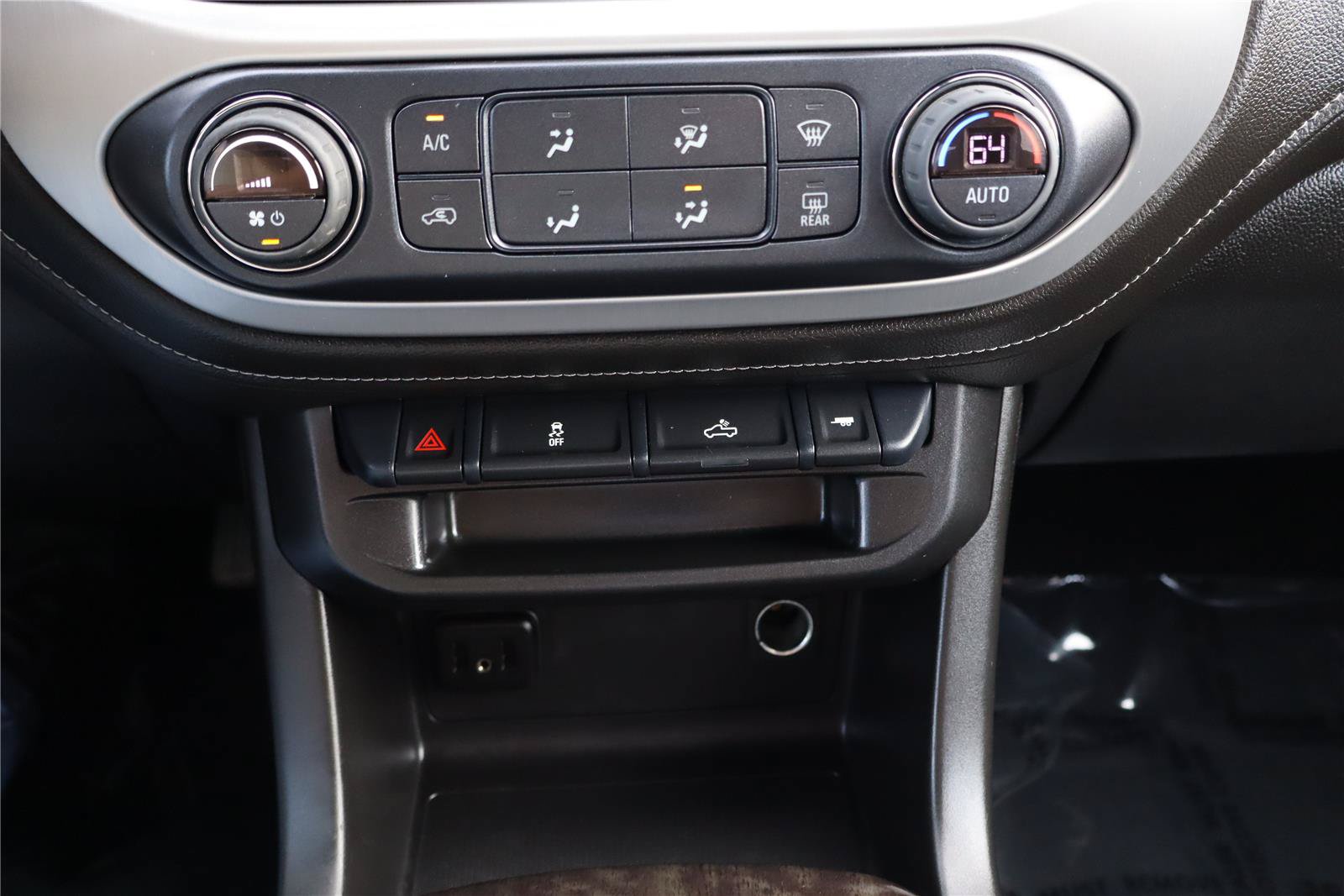Used 2022 GMC Canyon Elevation w/ Trailering Package AWD/4WD image 21