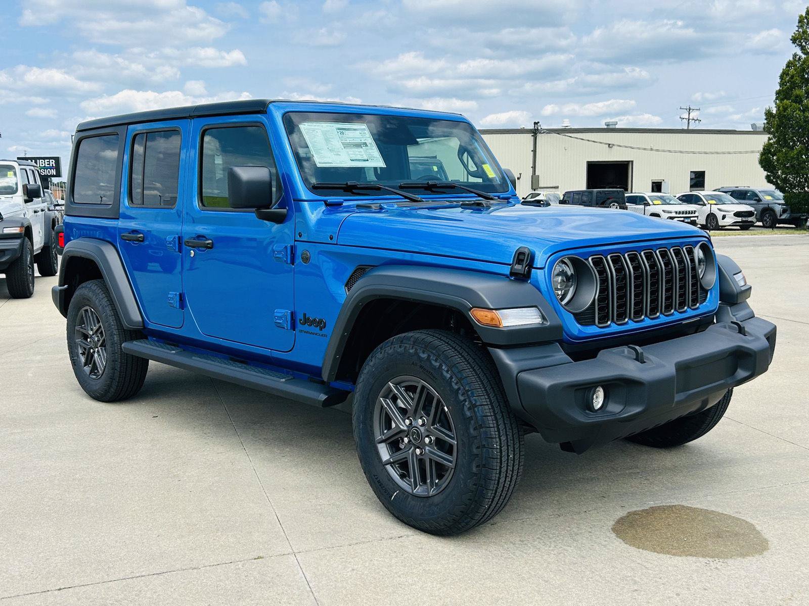 New 2026 Jeep Wrangler Unlimited Sport AWD/4WD video 2