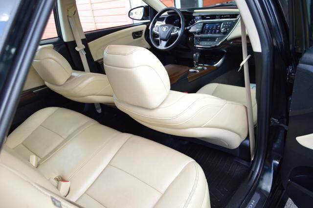 Used 2013 Toyota Avalon Limited FWD image 45