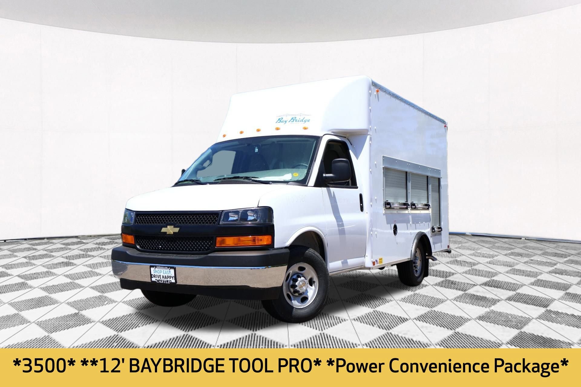 Used 2024 Chevrolet Express 3500 w/ Power Convenience Package RWD image 2