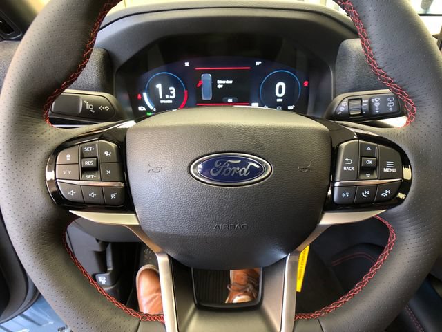 New 2026 Ford Explorer ST-Line w/ ST-Line Street Pack AWD/4WD image 13