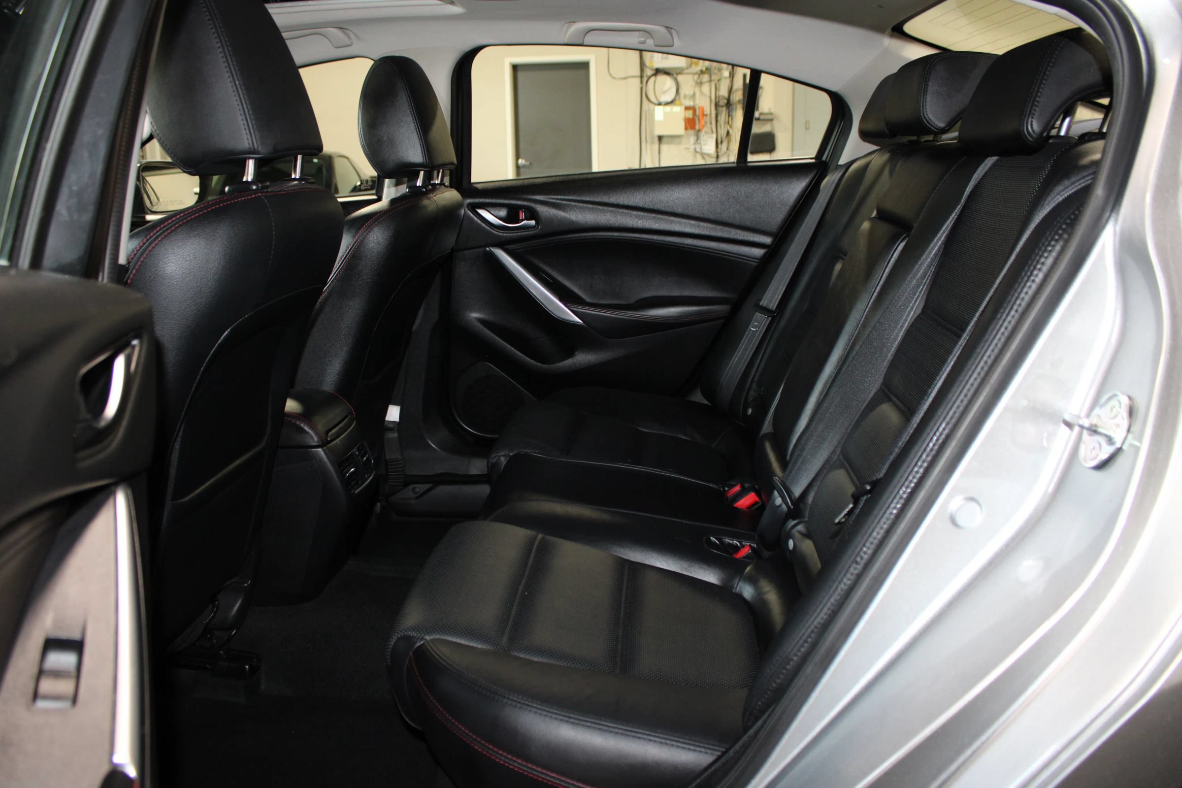 Used 2014 MAZDA MAZDA6 Grand Touring w/ GT Technology Package FWD image 27